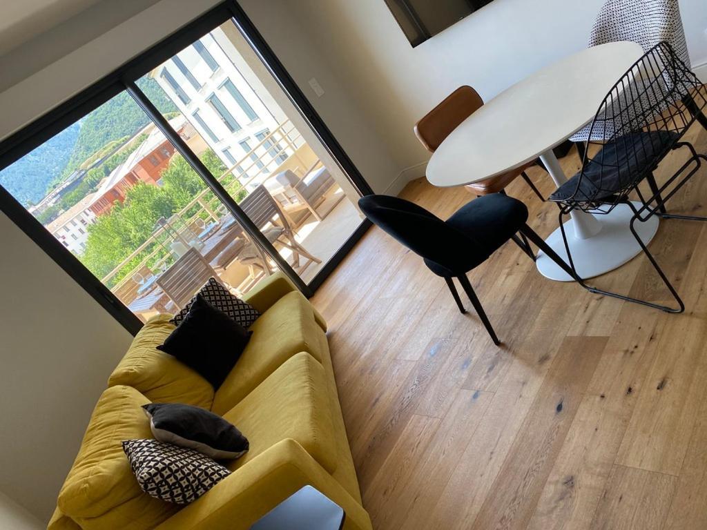 Appartements De Standing - Panate コルテ エクステリア 写真
